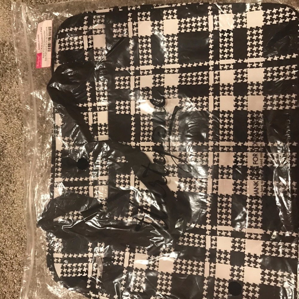 Brand new away for the weekender houndstooth plaid